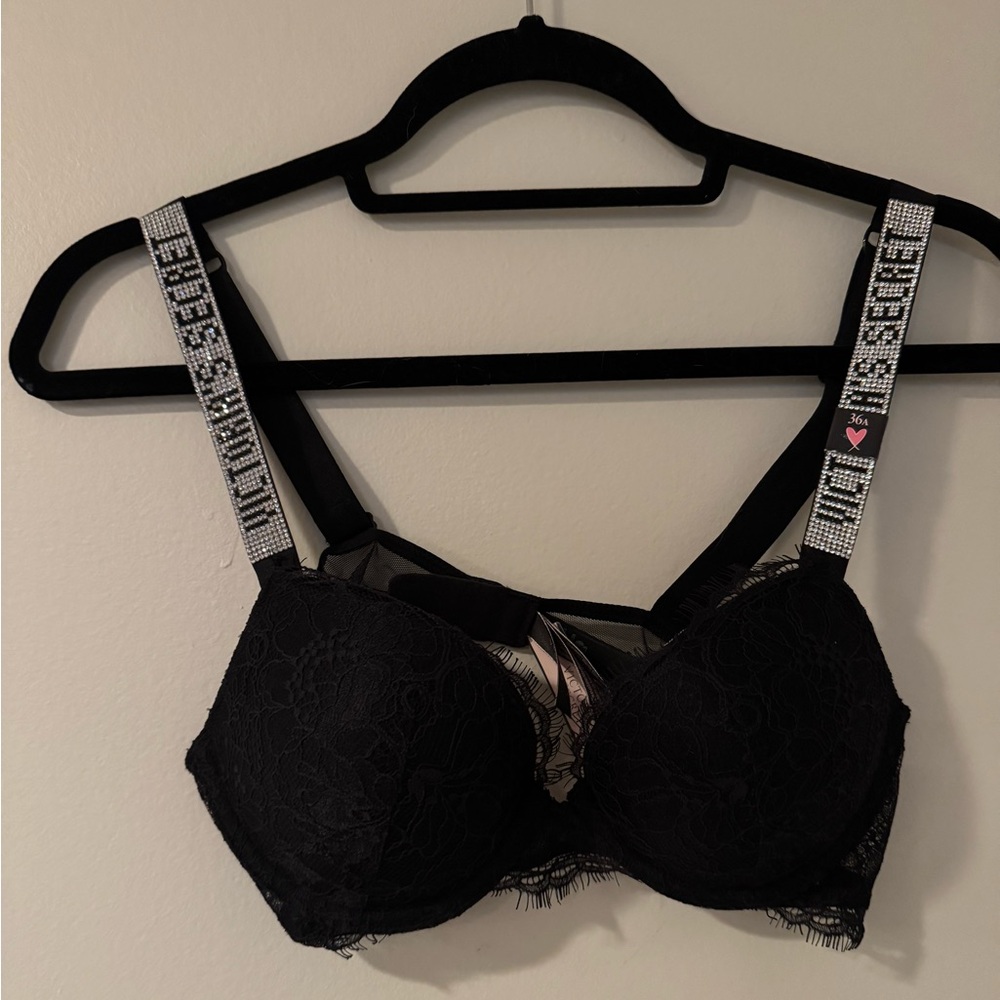 Black Victoria Secret push up bra